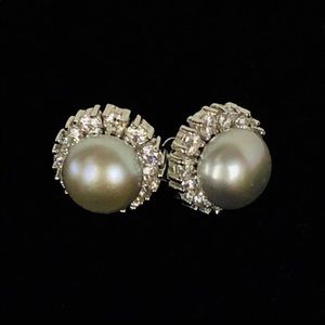 Grey & Silver Freshwater Pearl Studs Real